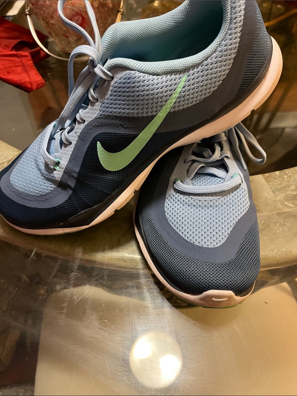 💰💰💰Nike Light Blue and Navy Running Shoes with Mint Green Swoosh
